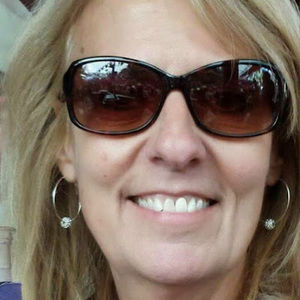 Meet your Posher, Deb